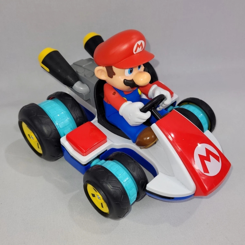 Mario Kart 8 Mini Anti Gravity RC Racer Radio Controlled NO REMOTE & CHARGER